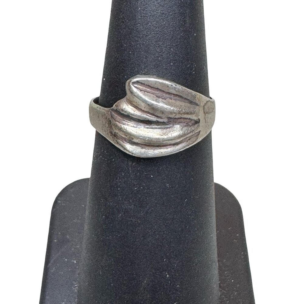 Vintage Modernist Ribbed Bypass Brutalist Sterling Silver Leaf Ring Size 4.5